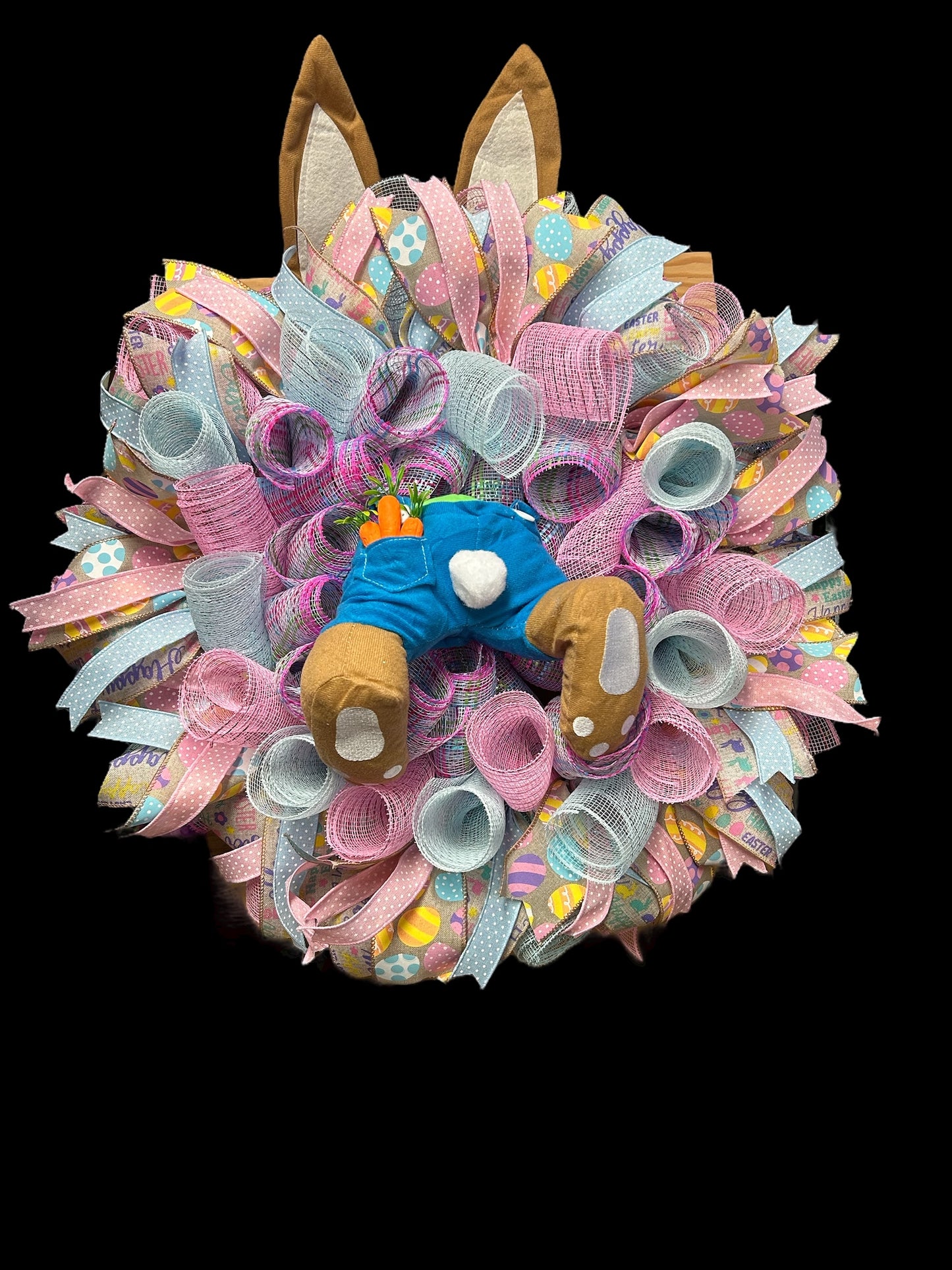 Hop into Easter Wreath